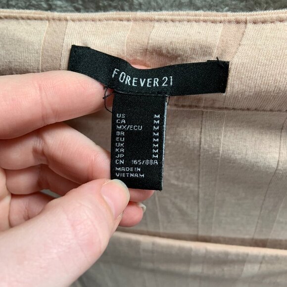 Forever 21 Bodysuit Women's Medium Pink Long Sleeve Ribbed Knit Square Neck - Picture 3 of 7